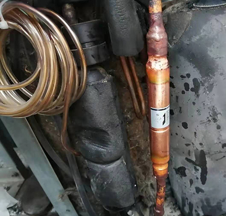 塔什库尔干塔吉克美的变频多联机空调维修售后服务中心